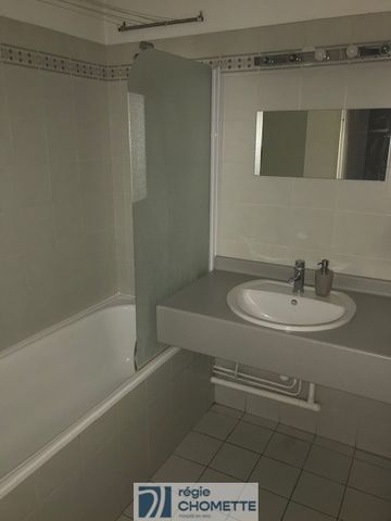 LE CHARLES DE FOUCAULD/ 138 RTE DE GENAS 69003 LYON - Photo 3
