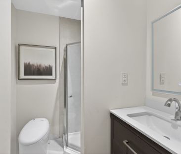 For Lease - 124 Lawrence Avenue, Toronto, Ontario - Photo 3