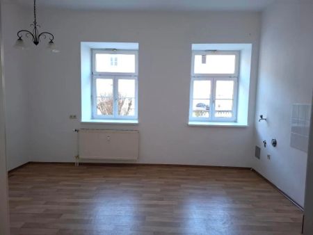 Teilrenovierte 2-Zimmer-Wohnung im Halbstock eines Mehrparteienhauses in Thörl nahe Kapfenberg zu mieten ! - Photo 2