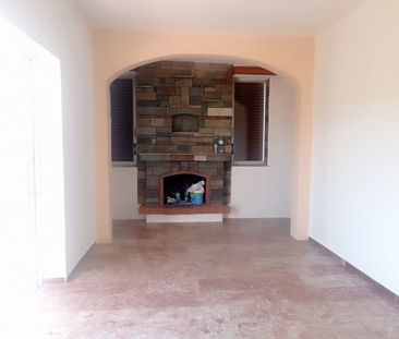 Ενοικίαση κατοικίας, 90 τ.μ., Αγία Μαρίνα, 750 € - Photo 2