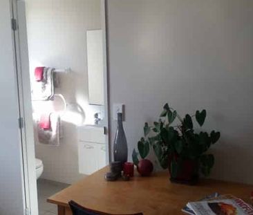 Riccarton, 1 bedroom - Photo 5