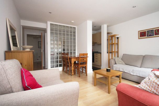 Queen Street, City Centre, Glasgow - Photo 1