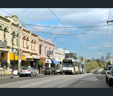 COSY, SECURE & SUPERBLY LOCATED IN THE HEART OF HAWTHORN – Allagent... - Photo 5