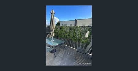 LUXURY APARTMENT LIVING! - Photo 5