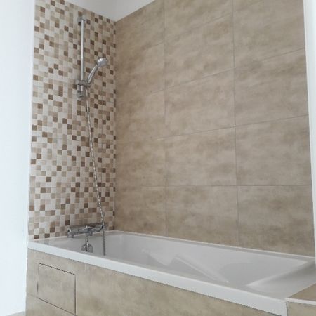 Location Appartement 3 pièces 65m² ST JORY 31790 - Photo 3