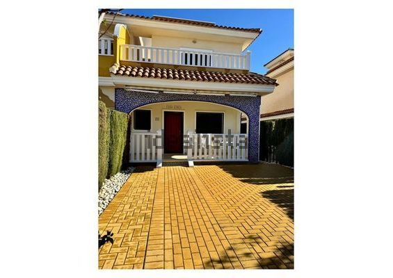 Alquiler de chalet pareado en Doña Pepa