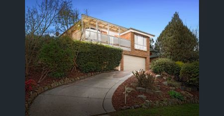 Fantastic family home with beautiful views - Photo 5