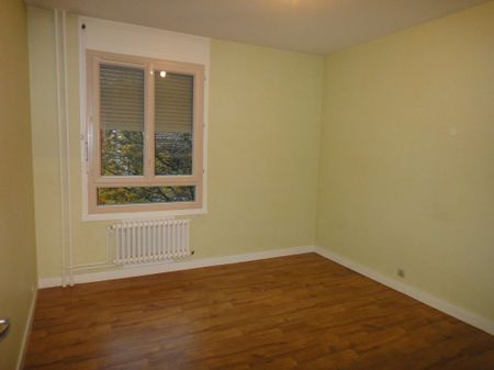 Location Appartement 3 pièces 66m² - Photo 2