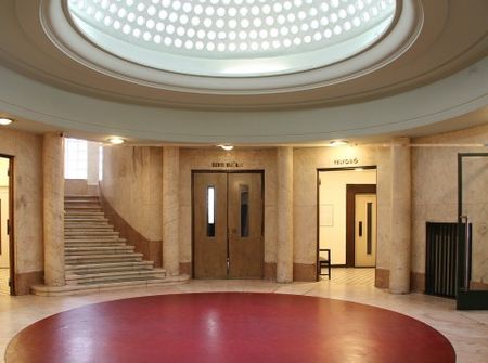 Classical downtown - Fotó 5