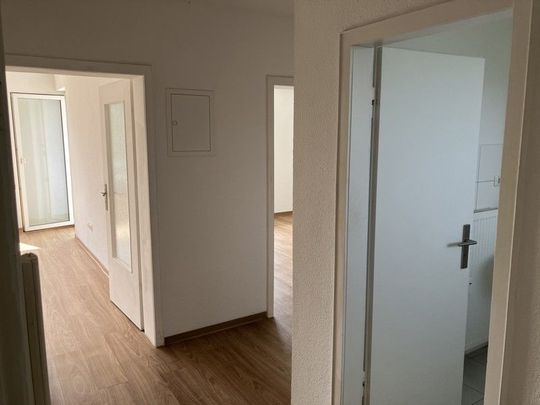 Attraktiv! Günstige 2-Zimmer-Wohnung mit Balkon in guter Stadtlage - Foto 1