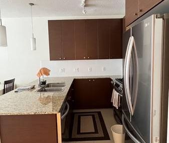 Furnished 1 Bedroom + 1 Parking @ Richmond - Photo 2