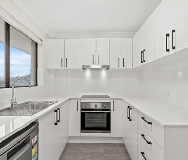 Renovated 2 Bedroom Unit - Move In Ready - Photo 4