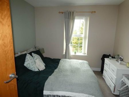 89e Leathem Square, East Link Road, Belfast, BT16 2QL - Photo 5