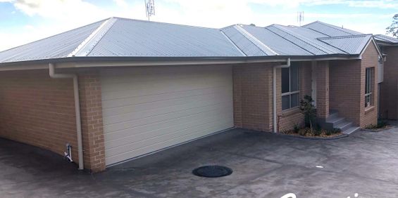 Luxurious Villa - Photo 3