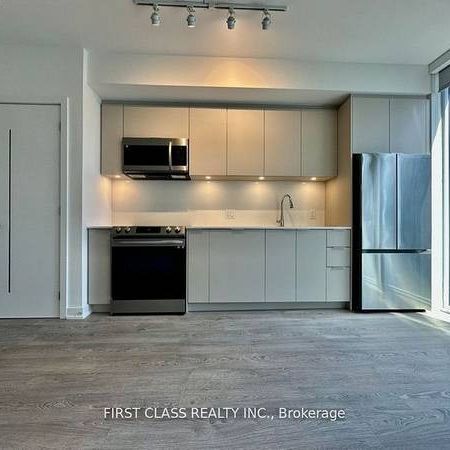 1+1 Bed & 1 Bath - Tux Condos at 357 King Street W - Photo 3