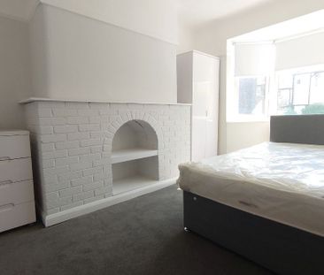 Botanic Place, Liverpool. - Photo 6