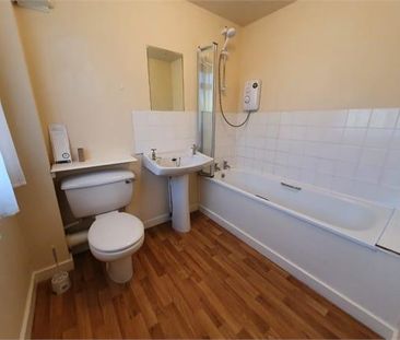 2 bedroom cottage to rent - Photo 3