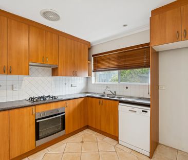 47 Cook Avenue, Hillarys WA 6025 - Photo 6