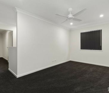 Gorgeous, spacious and centrally located! - Photo 4