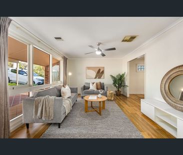 40 Minnamurra Dr, Redwood Park, SA 5097 - Photo 2