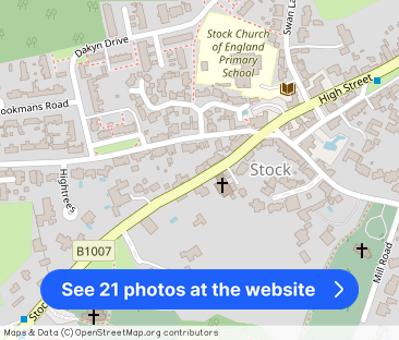 High Street, CM4 - Photo 1