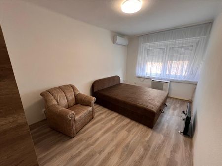Kiadó újszerű állapotú lakás - Nyíregyháza - Photo 5