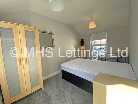 4 Bedroom End Terraced House for rent in Granby Street - Photo 2