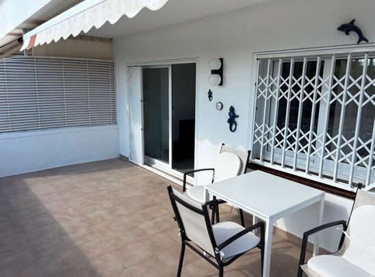 Apartamento de alquiler en Carrer Mallorca, Can Girona - Terramar - Vinyet - Photo 1