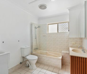 Prime location, great living! - Photo 6