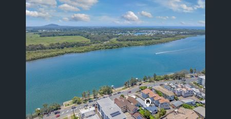 Renovated Unit on the River! - Photo 3