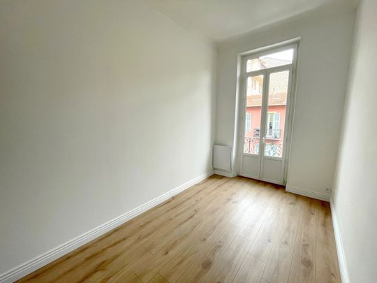 Location Appartement 2 pièces 30m² NICE 06300 - Photo 1