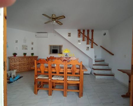 BUNGALOW OF 2 BEDROOMS IN TORREVIEJA - Photo 3