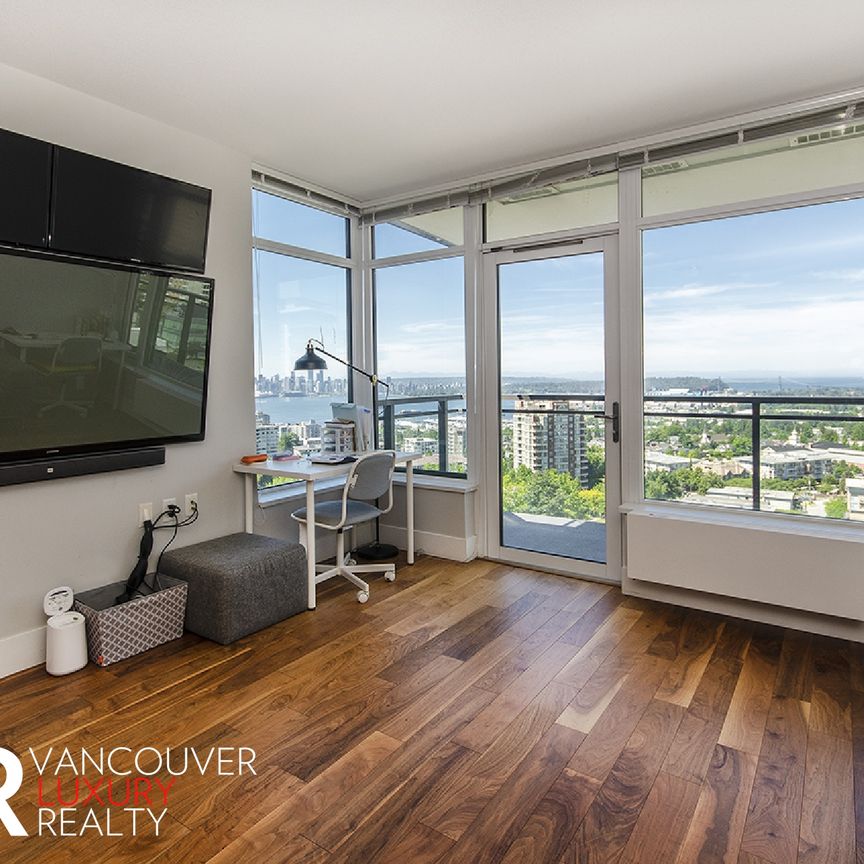 Condo in North Vancouver, BC - Photo 1