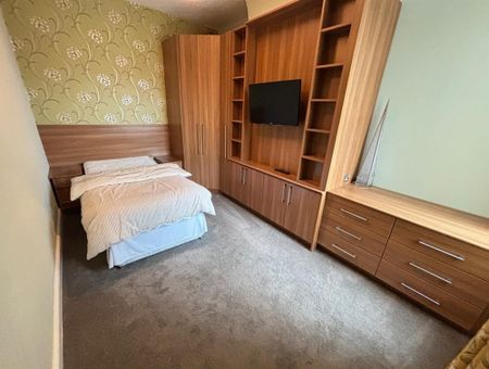 3 Bed Terraced House, Bundoran Road, L17 - Photo 5