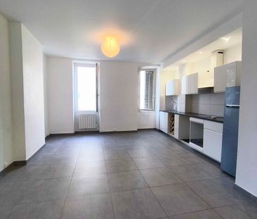 2 pièces - 51,54 m² - 2ème étage - Colocation non autorisée - Photo 2