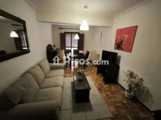 Piso en alquiler en Plaza Mayor-San Agustín - Photo 1