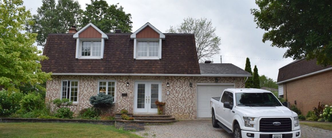 À louer / Maison à étages - Photo 1