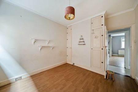 3 bedroom maisonette to rent - Photo 3