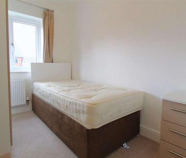 Jubilee Way, Bishops Tachbrook, Leamington Spa, CV33 - Photo 4