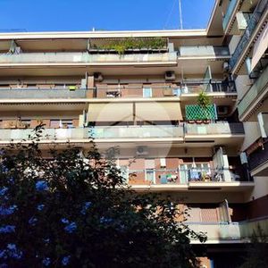 Monolocale in affitto - Photo 2