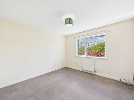 Three bed mid-terraced house to rent in St. Leonards Road, Launceston, PL15 - Photo 2