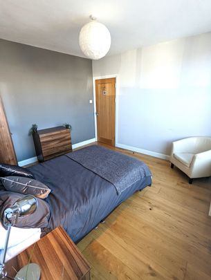 Large Double room - Easy Parking - Photo 1