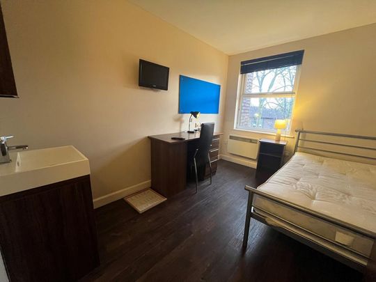 1 bedroom flat to rent - Photo 1