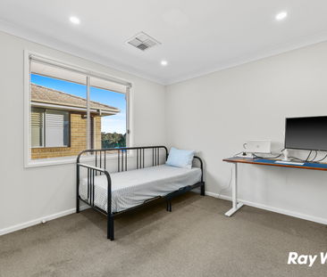 NORTH EAST FACING PREMIUM Four Bedroom Family Home Close to All Ame... - Photo 5