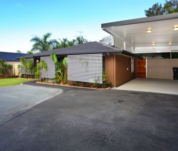 168 Ron Penhaligon Way, Robina - Photo 1
