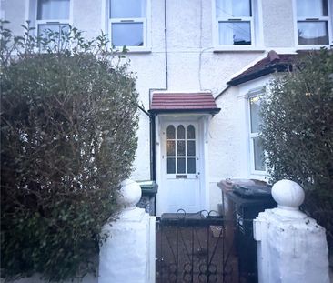 Double Bedroom in Shared House, Hither Green - Photo 6