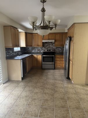 For Lease - 19 Colbeck Crescent, Brampton, Ontario - Photo 1