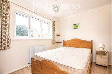 3 bedroom terraced house to rent - Photo 4
