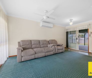 Perfectly Positioned Family Home - Photo 6