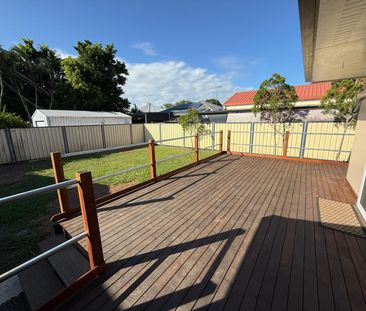 Charming 2-Bed Home in Gordonvale - Photo 4